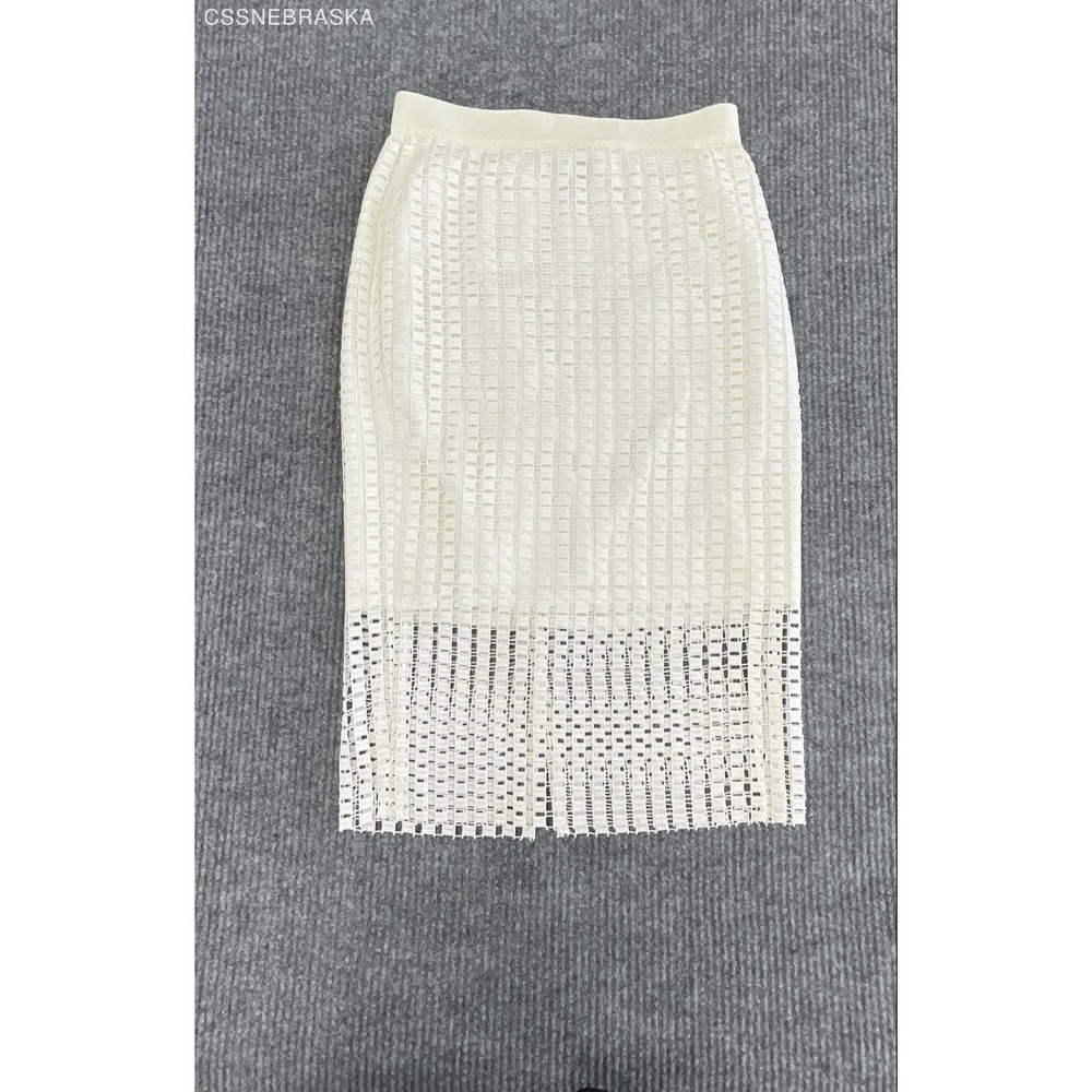Ann Taylor Women's White Grid Textured Overlay Pencil Skirt Sheer Hem NWT Size 2